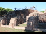 01010 ostia - regio ii - insula iv - terme di nettuno (ii,iv,2) - platform.jpg